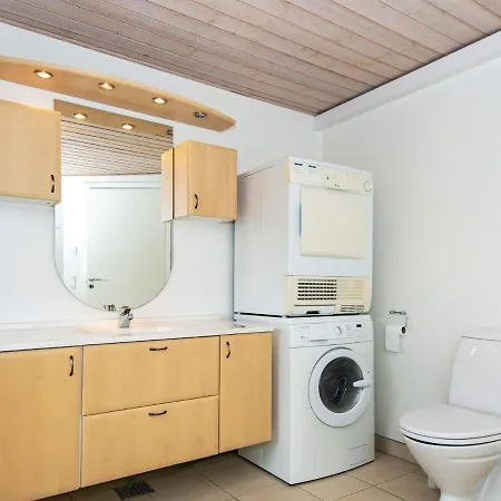 Three-bedroom In 14 *